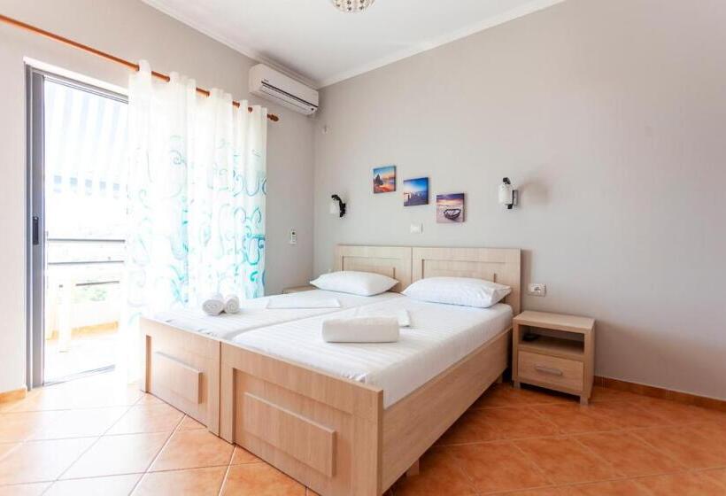 חדר סטנדרט נוף לים עם מרפסת, Toni Retzo Rooms