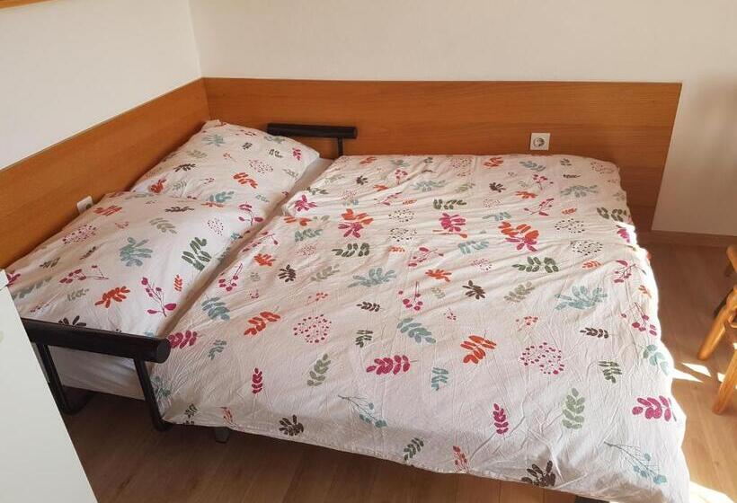 דירת חדר, Apartments And Rooms Milena