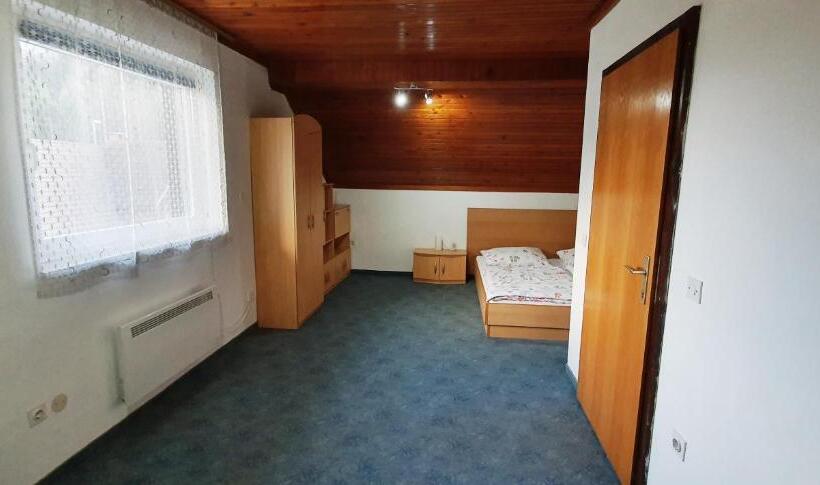 2 Bedrooms Apartment Mountain View, Apartments And Rooms Milena