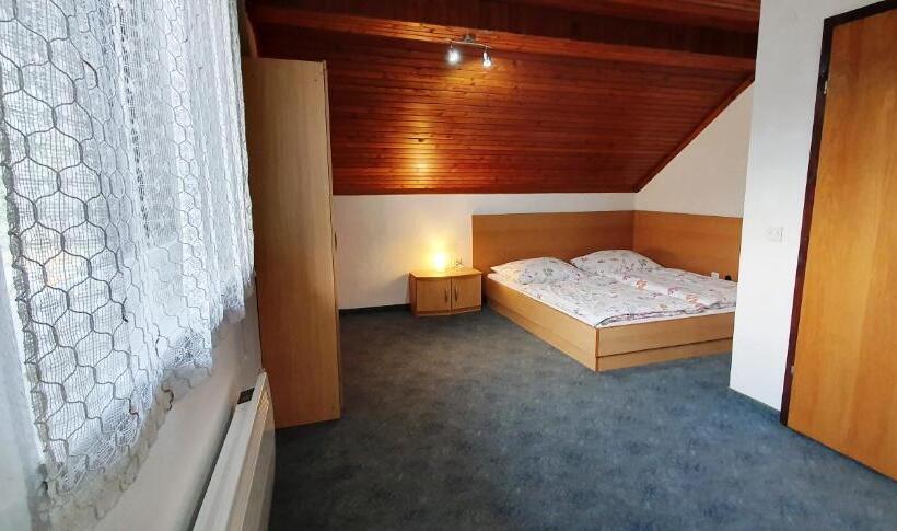 2 Bedrooms Apartment Mountain View, Apartments And Rooms Milena