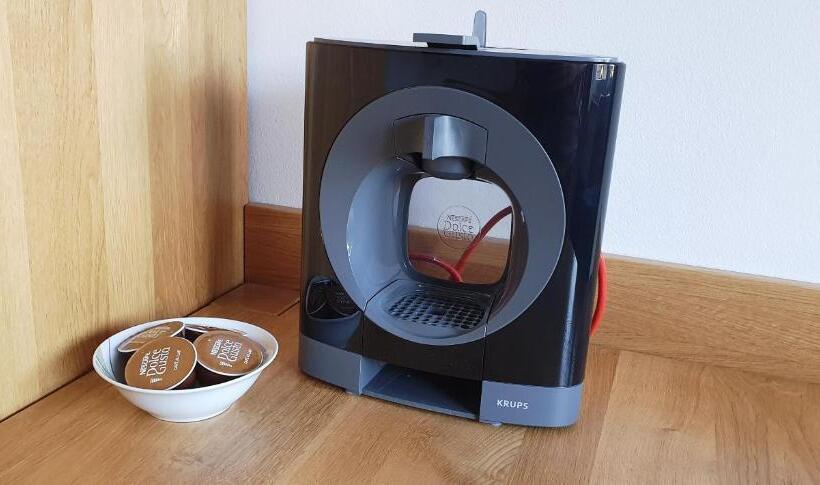 דירה בת חדר שינה 1 עם מרפסת, Apartments And Rooms Milena