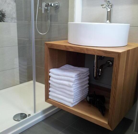 חדר סטנדרט, Apartments And Rooms Milena