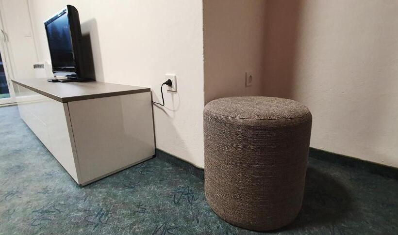 2 Bedrooms Apartment Mountain View, Apartments And Rooms Milena