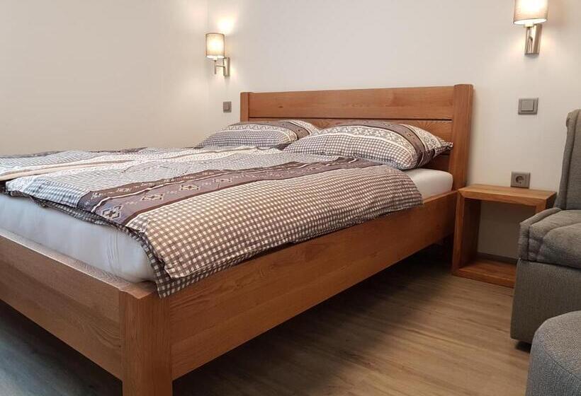 חדר סטנדרט, Apartments And Rooms Milena