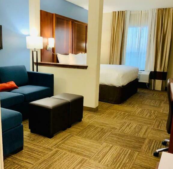 Люкс Кровать Кинг, Comfort Suites