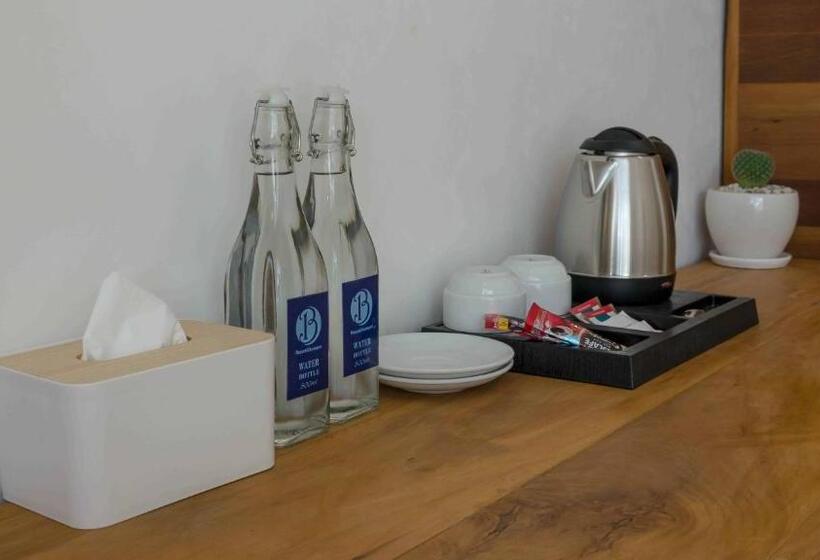 غرفة قياسية, The B Resort