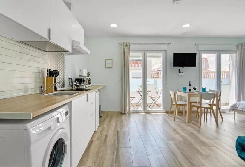 استودیو استاندارد با بالکن, Umihouse Apartamentos Centro Alicante
