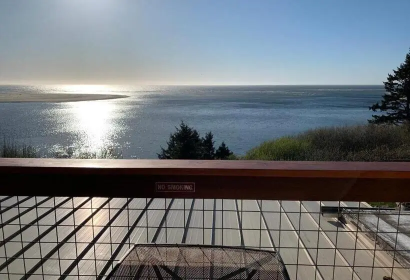 デラックススタジオ, Terimore Lodging By The Sea