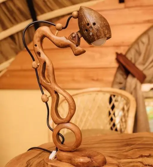 Deluxe Kolmen Hengen Huone, Igabara Hobbit House
