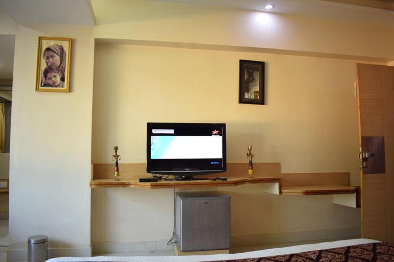 デラックスルーム, Mangalam  Bhuj