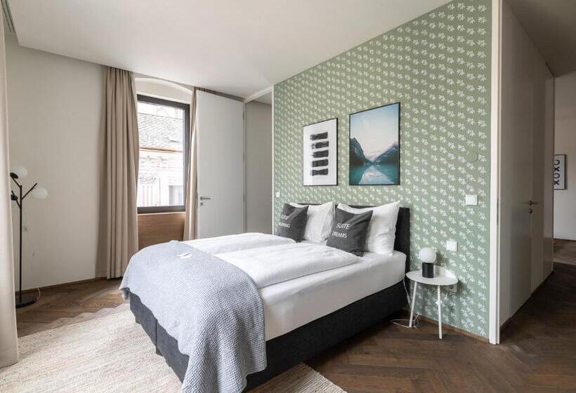 Люкс с Балконом, Limehome Linz Schillerstraße