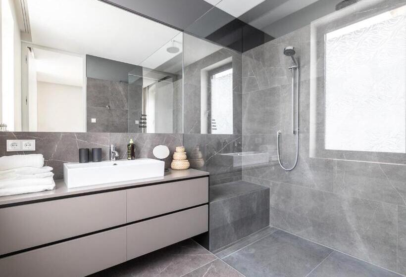 Люкс с Балконом, Limehome Linz Schillerstraße