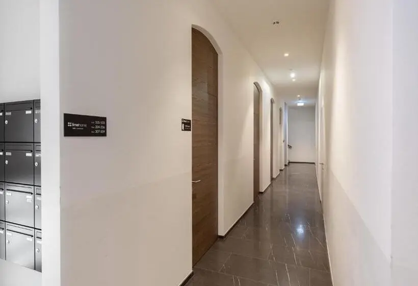 Sviitti Parveke, Limehome Linz Schillerstraße