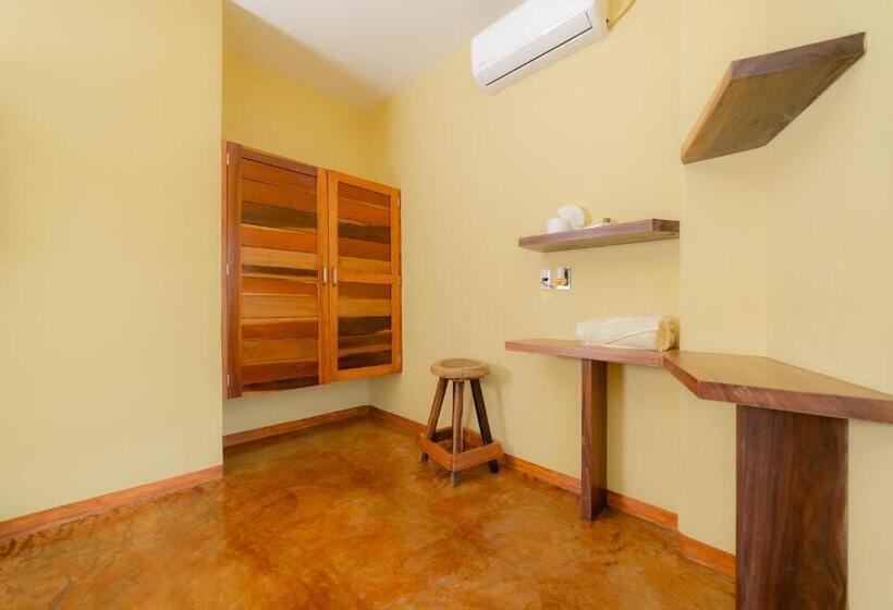 Апартаменты Superior 2 Спальни, Madre Tierra Hotel & Coworking & Hostal