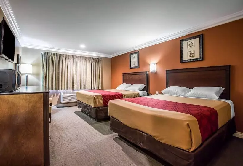 اتاق استاندارد با 2 تخت دوبل, Baymont By Wyndham Ontario