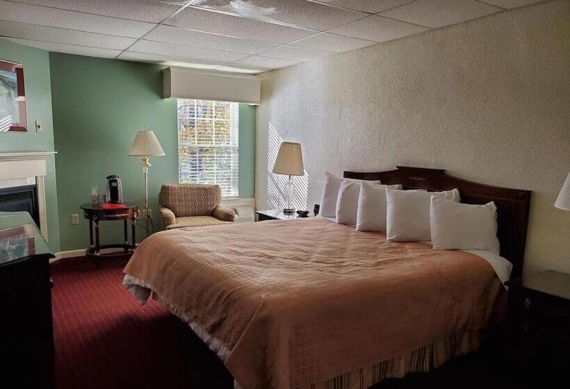 غرفة قياسية سرير كينج, Fireside Inn And Suites Bangor