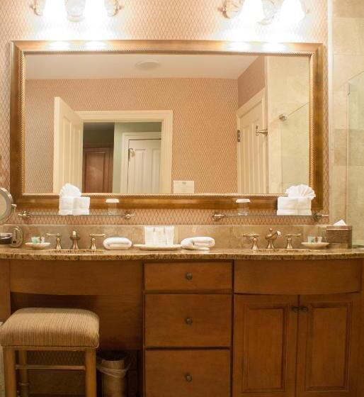 غرفة قياسية مطلة على ملعب الجولف, Ponte Vedra Inn And Club