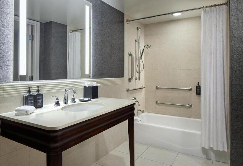 Стандартный Номер Кровать Кинг, Sheraton Valley Forge King Of Prussia