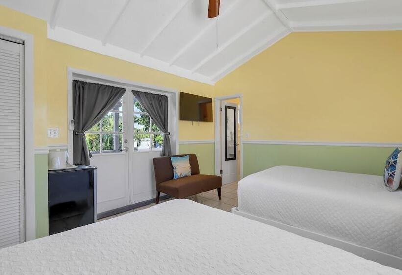 스탠다드 룸 더블 침대 2개, The Palms