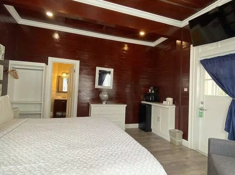 اتاق لوکس با تخت بزرگ, The Palms