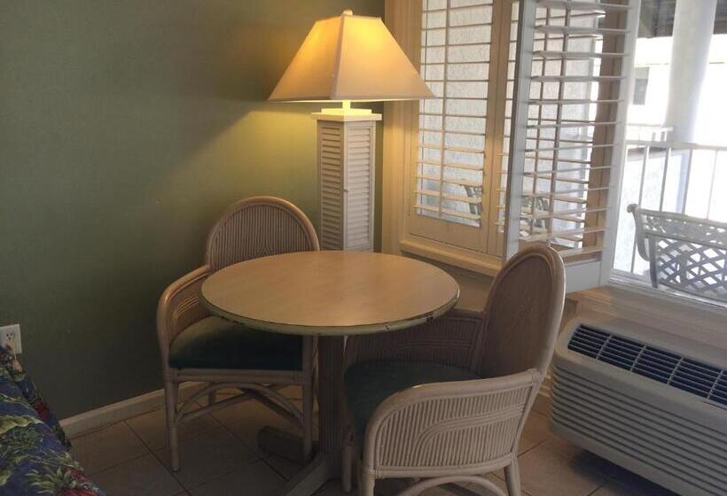 غرفة قياسية ذات إطلالة, Pirate S Cove Resort And Marina   Stuart