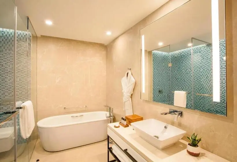 スイート, Hyatt Regency Thrissur