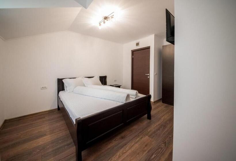 Номер Стандарт Трехместный, Dr House