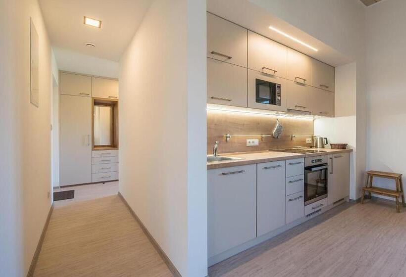 家族用バンガロー, Penzion Jako Doma