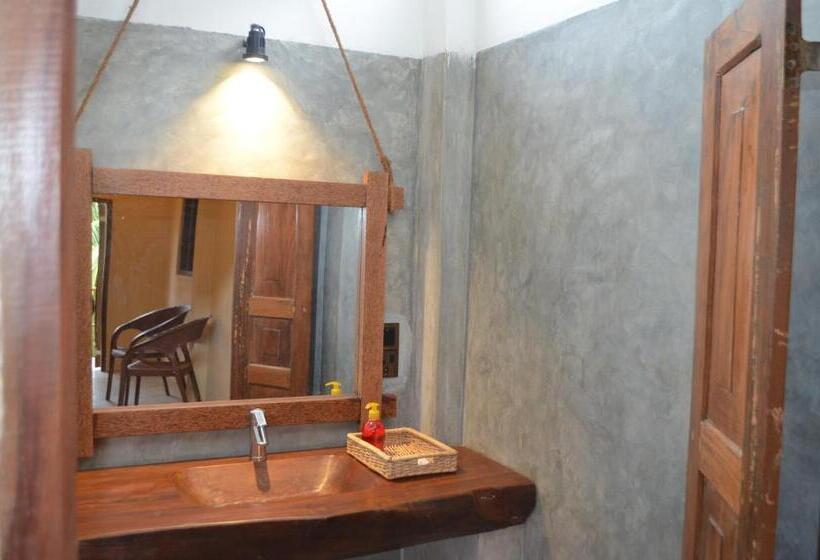 Номер Стандарт с Террасой, Agro Village Resort , Kalpitiya