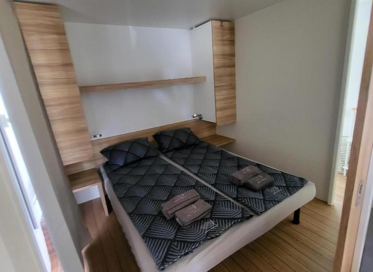 منزل غرفة نوم واحدة, Mobile Home Tim