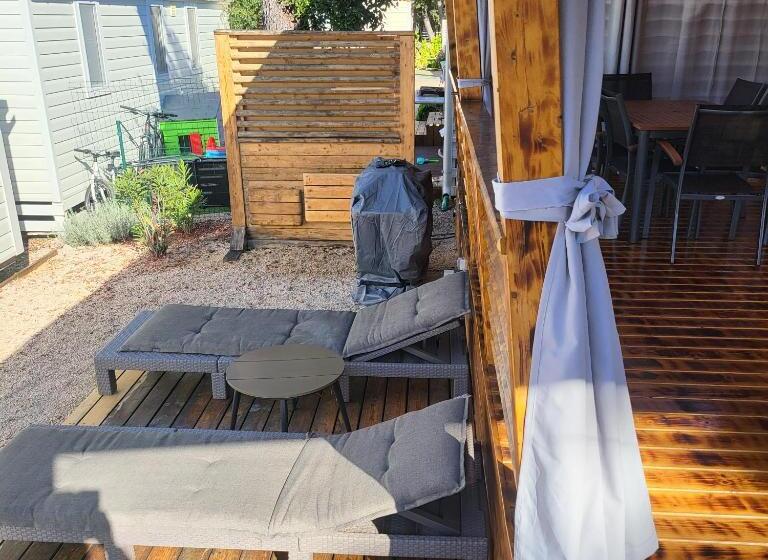 منزل غرفة نوم واحدة, Mobile Home Tim