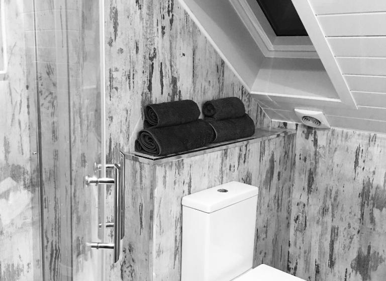 스탠다드 룸, Beudy Bach