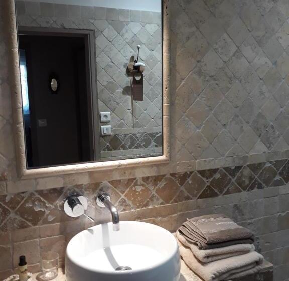 شقة غرفة واحدة, Mas La Pomarede