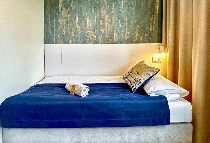 اتاق استاندارد یک نفره با چشمانداز دریا, Seaside Sopot   Tuż Przy Plaży