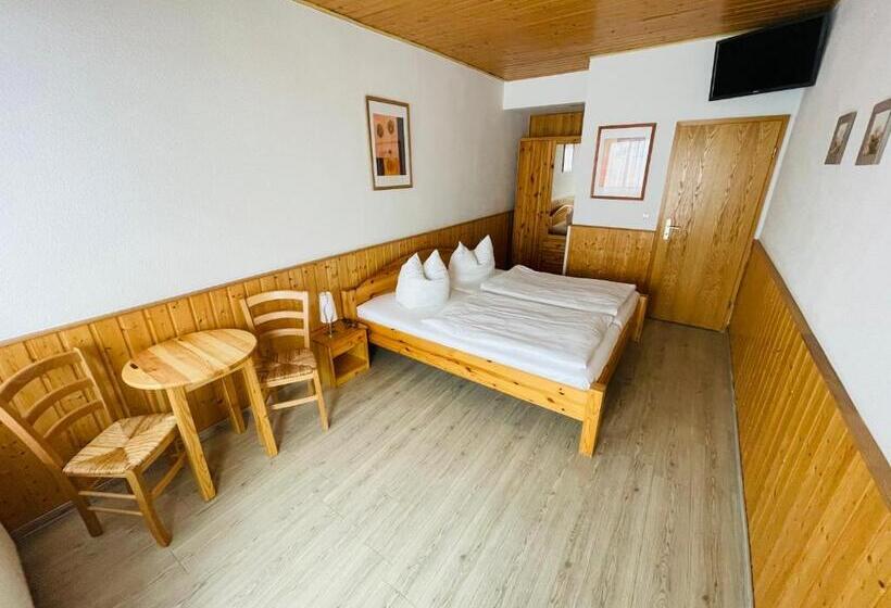 Номер Стандарт, Brauhaus Und Pension Babben