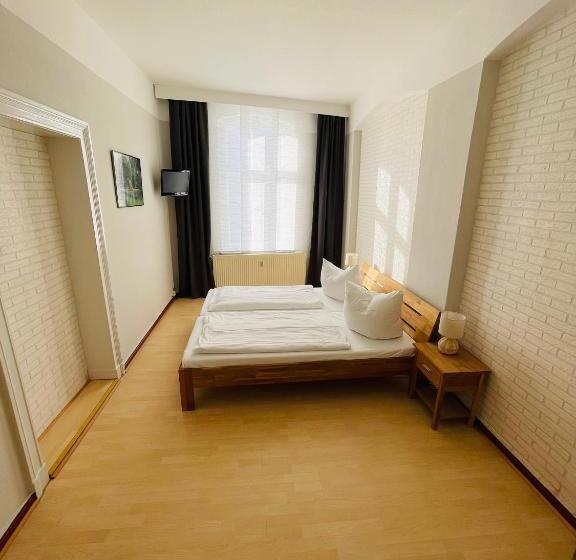 إستوديو قياسى, Brauhaus Und Pension Babben