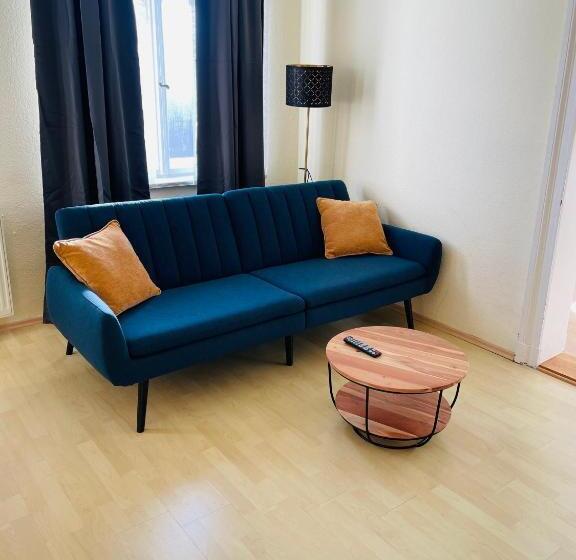 إستوديو قياسى, Brauhaus Und Pension Babben