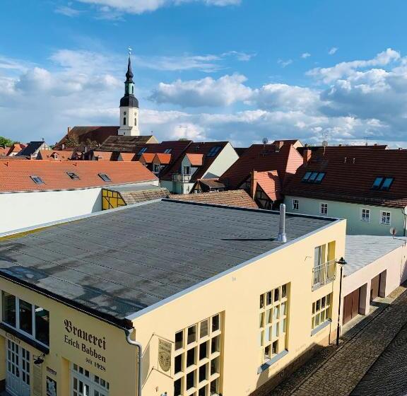 إستوديو ديلوكس, Brauhaus Und Pension Babben