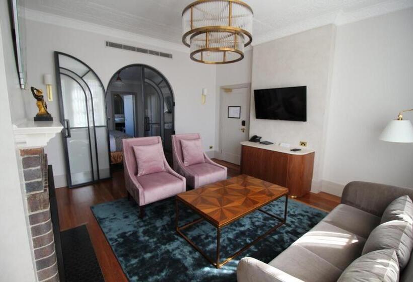 سوییت, Tattersalls