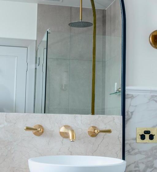 سوییت, Tattersalls