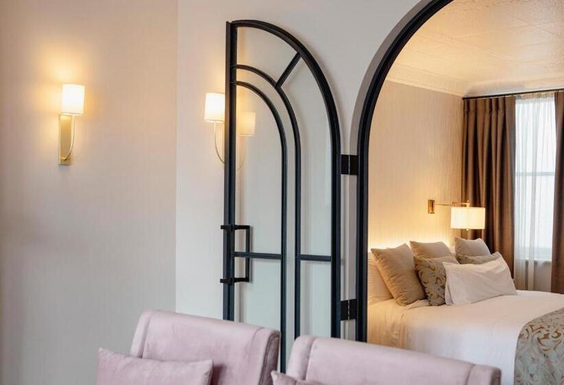 سوییت, Tattersalls