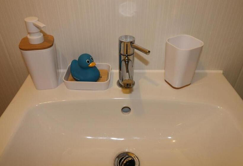 Номер Стандарт Трехместный, The Spinney