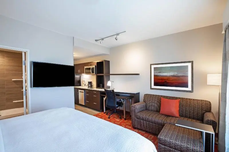 キングサイドベッドのスタンダードワンルーム, Towneplace Suites Dallas Plano/richardson