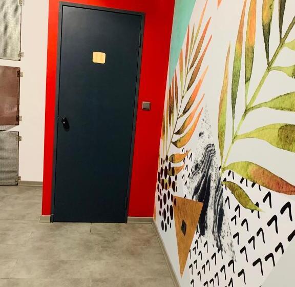 سرير فى غرفة مشتركه, Iconic Athens Hostel