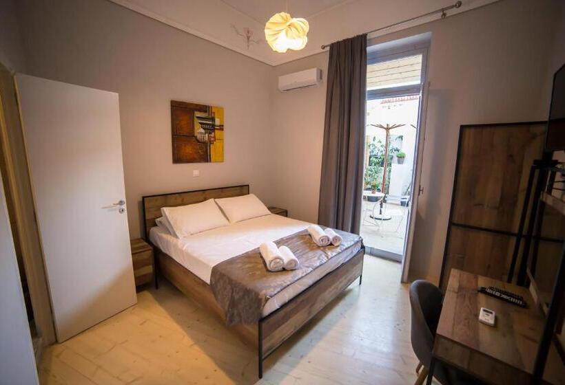 Standard Interior Room, One Three One   In The Heart Of Athens