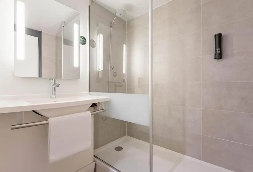 Perhehuone, B&B HOTEL Valenciennes Sud