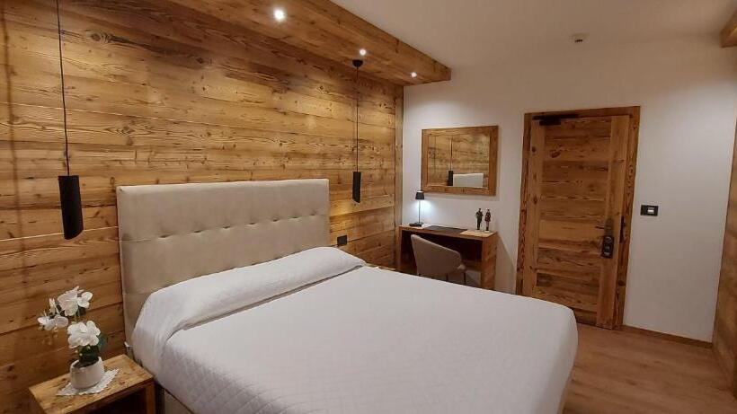 اتاق استاندارد, Corona Ferrea