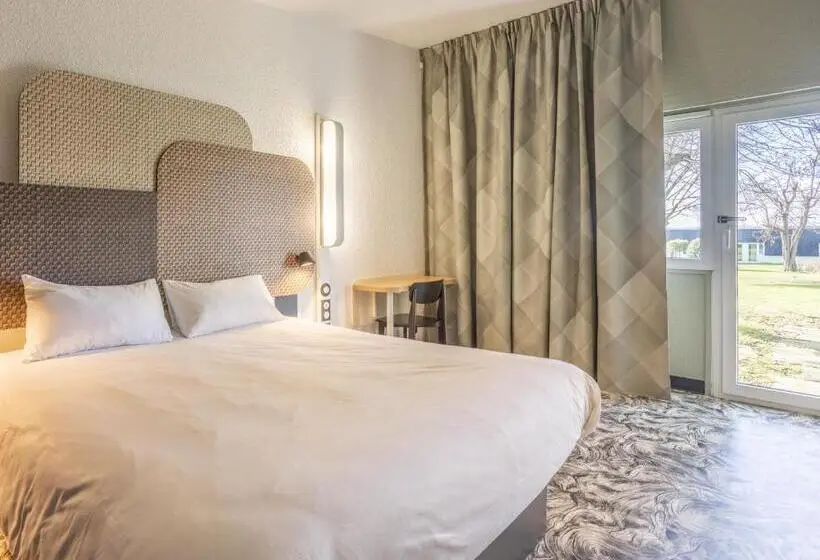 身障者適用スタンダードルーム, B&B HOTEL Valenciennes Sud