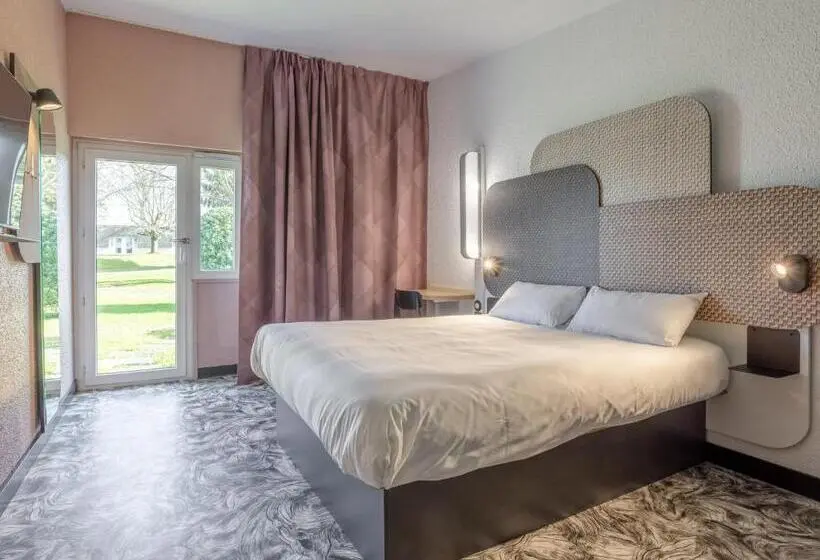 身障者適用スタンダードルーム, B&B HOTEL Valenciennes Sud