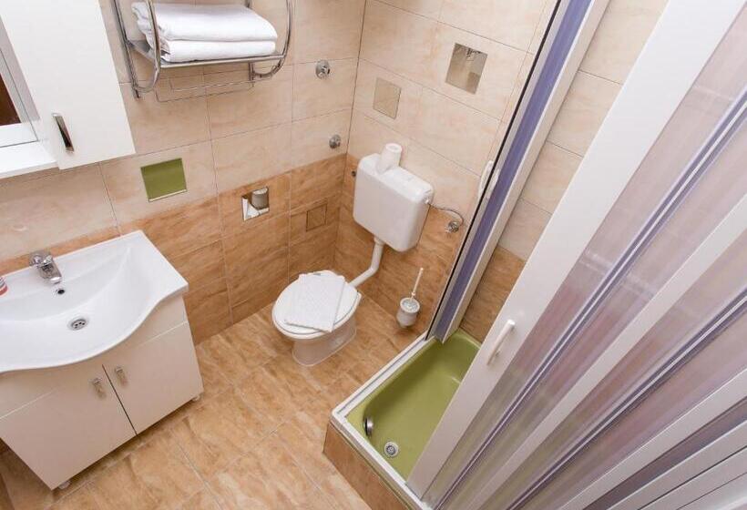 Апартаменты Comfort 2 Спальни, Villa Valentina